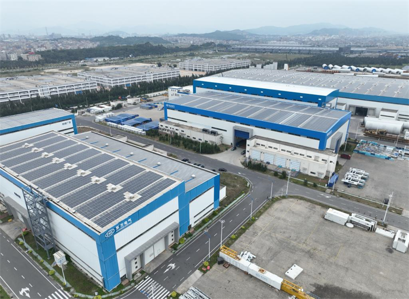 Η υπερ?κτια ανεμογενν?τρια 26 μεγαβ?τ βγα?νει απ? τη γραμμ? παραγωγ?? στην επαρχ?α Φουτζι?ν