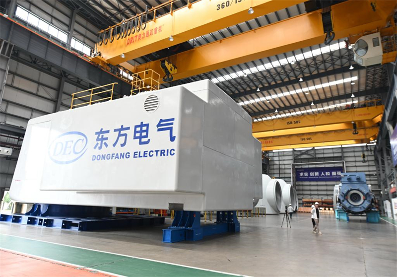 Η υπερ?κτια ανεμογενν?τρια 26 μεγαβ?τ βγα?νει απ? τη γραμμ? παραγωγ?? στην επαρχ?α Φουτζι?ν