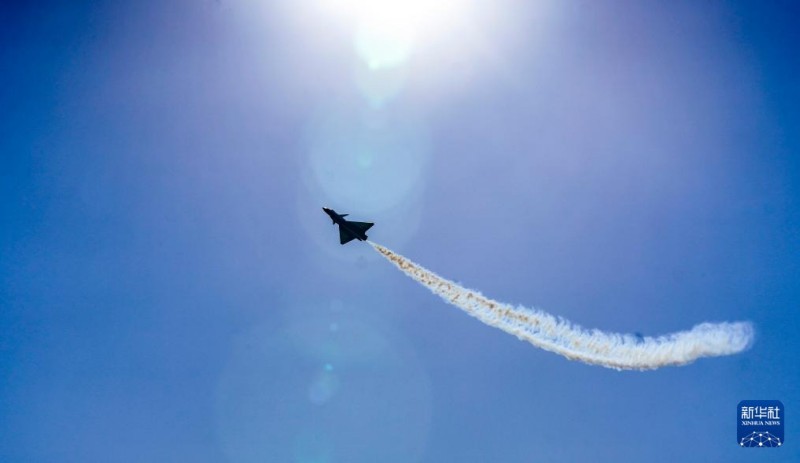 [Φωτορεπορτ?ζ] Προσκλητ?ριο Τουρνου? του Εθνικο? Διαγωνισμο? Μοντ?λων Αεροπορ?α? πραγματοποι?θηκε στην επαρχ?α Τζιλ?ν